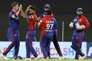 IPL 2022: చెలరేగిన శార్దూల్.. చేతులెత్తేసిన పంజాబ్! ప్లే ఆఫ్స్‌కు చేరువగా ఢిల్లీ క్యాపిటల్స్!