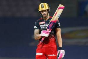 SRH vs RCB: డుప్లెసిస్ అజేయ హాఫ్ సెంచరీ.. కార్తీక్ కాక మెరుపులు.. సన్‌రైజర్స్ ముందు కొండంత లక్ష్యం