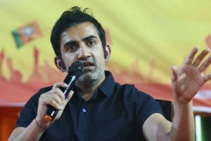 ఇది ఓటమి కాదు గివప్ అంటూ లక్నో ప్లేయర్లకు క్లాస్ పీకిన గంభీర్