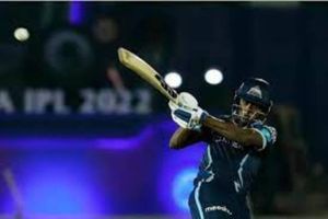 GT vs CSK: బౌలర్‌, ఫీల్డర్‌కు నొప్పి లేకుండా వికెట్ ఇచ్చేసిన సాయి సుదర్శన్!