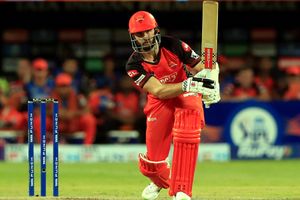 IPL : చరిత్రలోనే చెండాలమైన రికార్డును నమోదు చేసిన కేన్ మామ, నయా పైసాకు పనికిరాని బ్యాటింగ్