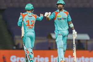 క్వింటన్ డికాక్-కేఎల్ రాహుల్ విధ్వంసం.. ఐపీఎల్ చరిత్రలోనే తొలి ఓపెనింగ్ జోడీగా...