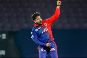 IPL 2022 సీజన్‌లో కూడా కేకేఆర్‌తో ఉంటే అతని కెరీర్ నాశనమయ్యేది!