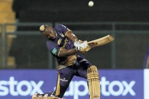 రైట్ హ్యాండర్‌కు ఆఫ్ స్పిన్ అంటే లడ్డూ తిన్నట్లే: రస్సెల్