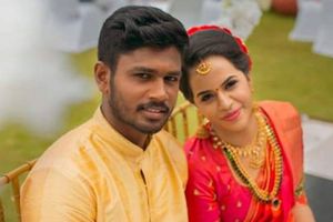 ఐపీఎల్ బ్రాడ్‌కాస్టర్ల మీద సంజూ శాంసన్ భార్య చారులత గుస్సా.. మీకు నా భర్తే లోకువయ్యాడా?