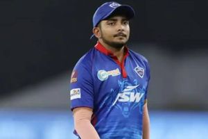 IPL 2022: అందుకే పృథ్వీ షాకు రూ.13 లక్షల జరిమానా!