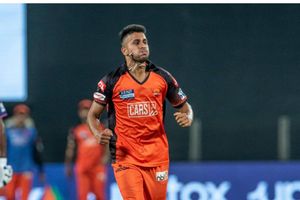 Umran Malik: ఇదేం స్పీడ్‌రా నాయనా..! ఐపీఎల్ చరిత్రలోనే రికార్డ్ స్పీడ్ బౌలింగ్