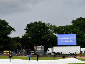 Rain Stopped Ind vs Ire 1st T20: ఈ ఐర్లాండ్ వెదర్ ఉందే.. ఎప్పుడు ఎలా ఉంటదో ఎవడికీ తెలీదు.. నెటిజన్లు ఫైర్