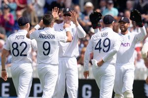 ENG vs NZ: వారెవ్వా.. స్లిప్‌లోనే ఆరుగురు ఫీల్డర్లు.. బ్యూటీ ఆఫ్ టెస్ట్ క్రికెట్! ఫ్యాన్స్ ఫిదా!