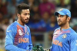 నేను ఈ రోజు ఇలా ఉన్నానంటే అది ధోనీ పెట్టిన బిక్షే: హార్దిక్ పాండ్యా