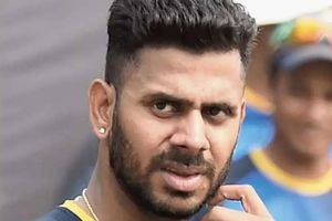 లోకల్ ప్లేయర్లంటే ఎందుకంత చులకన.. కోల్‌కతా మేనేజ్‌మెంట్‌కు మనోజ్ తివారీ సూటి ప్రశ్నలు..?