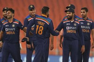 ఆ అదృష్టవంతులెవరో: ఇంగ్లాండ్‌తో వన్డే, టీ20 కోసం జట్టు ఎంపిక