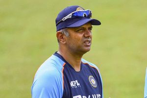 England vs India 5th test : రాహుల్ ద్రావిడ్ రుద్దుడు షురూ.. ప్రాక్టీస్ సెషన్లో జట్టుకు క్లాస్