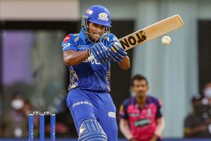 ఇంగ్లండ్ పర్యటనకు తిలక్ వర్మ.. లక్కీ చాన్స్ కొట్టేసిన తెలుగు తేజం!