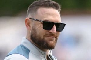 ‘బజ్‌బాల్’ అదొక వెర్రి పదం: ఇంగ్లండ్ హెడ్ కోచ్