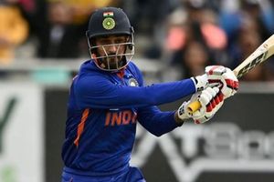 దీపక్ హుడా హాఫ్ సెంచరీ: తొలి టీ20లో దుమ్ము దులిపిన దినేష్ కార్తీక్ టీమ్