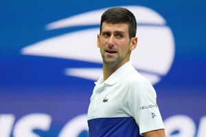 Wimbledon 2022: జకోవిచ్‌కు చుక్కలు.. తొలి రెండు సెట్లు కోల్పోయినా సెమీస్‌కు సెర్బియా స్టార్!