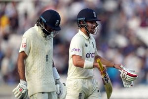 IND vs ENG: టీమిండియా దరిద్రమో.. ఇంగ్లండ్ అదృష్టమో! 32 ఏళ్ల తర్వాత ఓపెనర్లు వంద కొట్టారు!