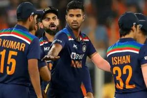 Ind vs Eng 2nd T20: రెండో టీ20కి ముందు ఇరు జట్ల ప్లేయర్లను ఊరిస్తున్న రికార్డులు ఇవే..!