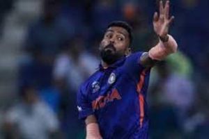 తొలి భారత బౌలర్‌గా హార్దిక్ పాండ్యా అరుదైన ఘనత..!