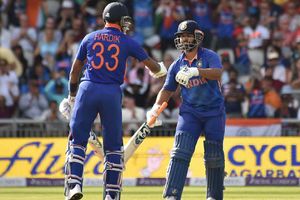 వారి షాట్లలో బెరుకు లేదు.. వారి ఇన్నింగ్స్‌కు తిరుగులేదు.. పంత్, హార్దిక్ పాండ్యాలపై రోహిత్ ప్రశంసలు