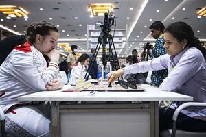 Chess Olympiad: భారత జట్లు శుభారంభం.. ఓపెన్, మహిళల కేటగిరీల్లో మనోళ్లదే పై ఎత్తు!