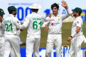 Srilanka vs Pakistan 2nd Test : శ్రీలంక స్పిన్నర్ల దెబ్బకు పాక్ బ్యాటర్లు దబాదబా పెవిలియన్‌కు..