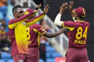 India vs Westindies : వెస్టిండీస్ జట్టుకు ఫైన్ వేసిన ఐసీసీ.. నేరాన్ని అంగీకరించిన పూరన్