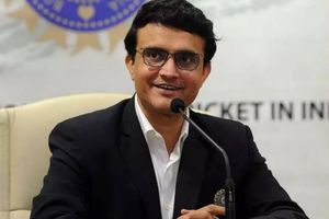 దాదా అభిమానులకు గుడ్ న్యూస్.. మళ్లీ బ్యాట్ పట్టి గ్రౌండ్లో అడుగుపెడతానన్న గంగూలీ