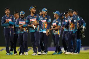 Asia Cup 2022: ఒక్క బంతికి 10 పరుగులు... నువ్వేం బౌలర్‌రా అయ్యా!