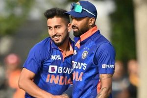 టీ20 ప్రపంచకప్‌కు మా ప్లాన్లలో ఉమ్రాన్ మాలిక్ కచ్చితంగా ఉంటాడు : రోహిత్ శర్మ