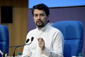 Anurag Thakur: మనం కొత్త భారత్ వైపు అడుగులు వేస్తున్నాం..!