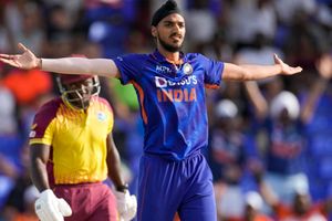 అర్ష్‌దీప్ సింగ్ సామర్థ్యం చాలా ప్రత్యేకమైనది.. టీమిండియా బౌలింగ్ కోచ్ పరాస్ మాంబ్రే ప్రశంసలు