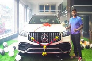 అదిరిందయ్యా సూర్యం.. గ్యారేజీలోకి కొత్త లగ్జరీ కారు, ధర టూ కాస్ట్‌లీ..!