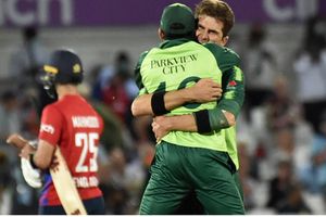 England Tour of Pakistan : 17 ఏళ్ల తర్వాత పాకిస్థాన్ గడ్డ మీద అడుగుపెట్టనున్న ఇంగ్లాండ్..!