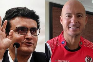 శభాష్ దాదా! కశ్మీర్‌ లీగ్‌ ఎఫెక్ట్‌.. లెజెండ్స్ లీగ్ నుంచి హర్షల్‌ గిబ్స్‌ ఔట్!