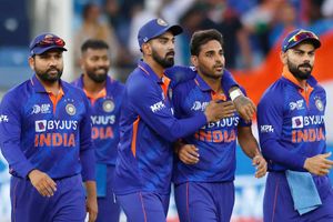 IND vs PAK: చెలరేగిన భువనేశ్వర్, హార్దిక్ పాండ్యా.. పాకిస్థాన్ ప్యాకప్! భారత్ ముందు ఈజీ టార్గెట్!