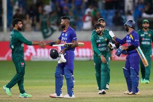 IND vs PAK:ఈ ఐదు కారణాల వల్లే ఉత్కంఠ మ్యాచ్‌లో టీమిండియా గెలిచింది!