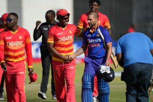 India vs Zimbabwe : రెండో వన్డేకు ముందు ప్లేయర్లను ఊరిస్తున్న మైలురాళ్లు