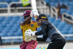 మరో సిరీస్ సమర్పయామి..! భారీ లక్ష్యాన్ని కాపాడుకోలేని విండీస్, మూడో వన్డేలో కివీస్ విజయం