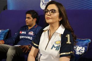 Mumbai Indians: నీతా అంబానీకి బిగ్ షాక్: ఫ్రాంఛైజీ మెడపై కత్తి?