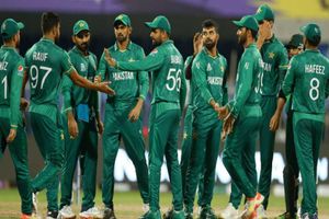 Asia Cup 2022: భారత్‌తో హై ఓల్టేజ్ మ్యాచ్.. 10 శాతం పెరిగిన పాక్ ఆటగాళ్ల జీతాలు!