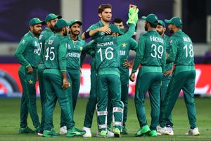 చాహల్ లాంటి స్పిన్నర్ లేడు.. పేస్‌లో పదును లేదు.. నాసిరకంగా పాకిస్థాన్ బౌలింగ్: ఆకాశ్ చోప్రా