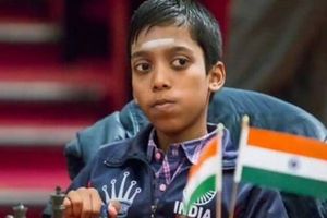 వరల్డ్ ఛాంపియన్ మాగ్నస్ కళ్లు బైర్లు కమ్మేలా ప్రజ్ఞానందా ఎత్తు.. కుర్రాడు బాబోయ్, ఆనంద్ మహీంద్రా ట్వీట్..!