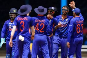 India Playing 11 : వెస్టిండీస్‌తో మూడో టీ20కి శ్రేయస్ అయ్యర్, అవేష్ ఖాన్ ఔట్, వారి ప్లేస్‌లో వీరిద్దరు