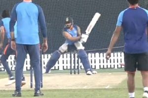 India vs Pakistan: చూసుకుందాం నీ పెతాపమో నా పెతాపమో: కింగ్ కోహ్లీ రివర్స్ స్వీప్