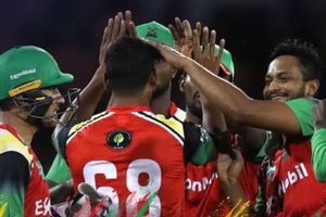 ఓడియమ్మ బడా వావ్..! కరేబియన్ లీగ్‌లో ఓడియన్ స్మిత్ రచ్చరంభోలా.. ఒకే ఓవర్లో 5సిక్సర్లతో చిచ్చు