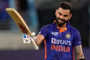 Virat Kohli సెంచరీపై గంభీర్ షాకింగ్ కామెంట్స్.. ప్రశంసిస్తూనే సూటి పోటీ మాటలు.!