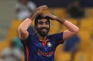 జస్‌ప్రీత్ బుమ్రా మంచాన పడతాడని ఏడాది కిందటే జోస్యం - ఇదిగో సాక్ష్యం..!!