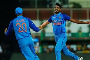 IND vs SA: అర్ష్‌దీప్ సింగ్ తీన్మార్.. దీపక్, హర్షల్ దోబార్.. సౌతాఫ్రికా బేజార్! భారత్ ముందు లడ్డూ లాంటి టార్గ